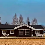Feriehus By Aremarksjoen With Scenic Views *